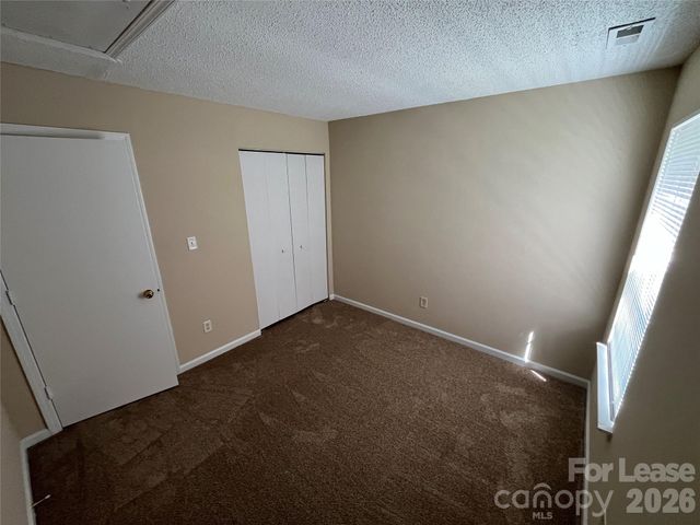 10636 Greatford Court, Charlotte, NC 28215