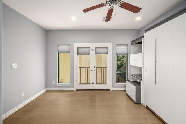 2310 Camden Drive, Houston, TX 77021