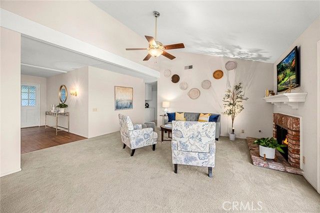 361 E Country Hills, La Habra, CA 90631