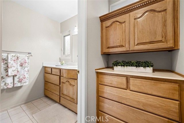 361 E Country Hills, La Habra, CA 90631