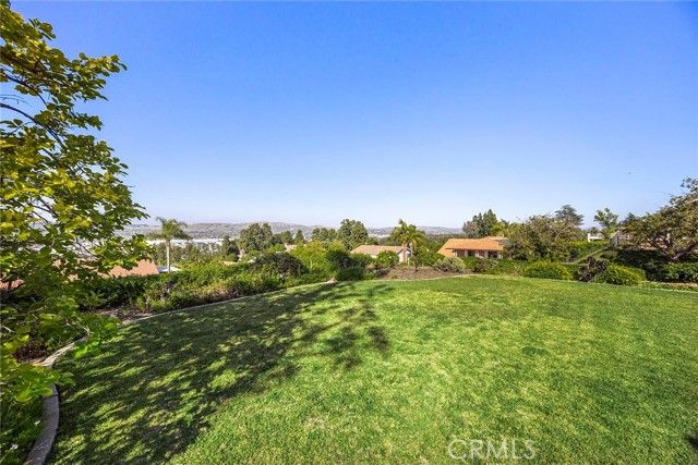 361 E Country Hills, La Habra, CA 90631