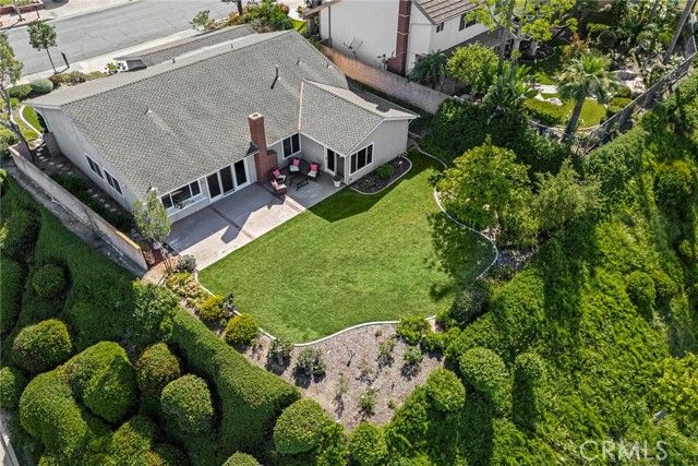 361 E Country Hills, La Habra, CA 90631