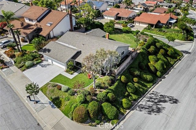 361 E Country Hills, La Habra, CA 90631