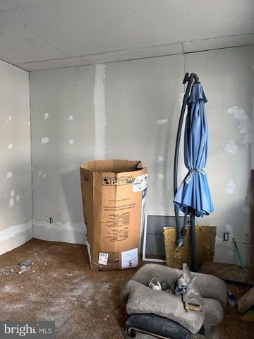 340 E 5TH ST, Mount Carmel, PA 17851