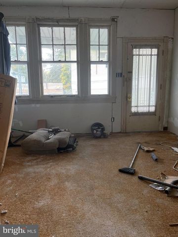 340 E 5TH ST, Mount Carmel, PA 17851