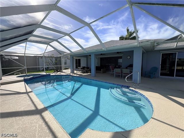 2823 SW 39th TER, Cape Coral, FL 33914