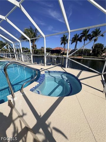 2823 SW 39th TER, Cape Coral, FL 33914