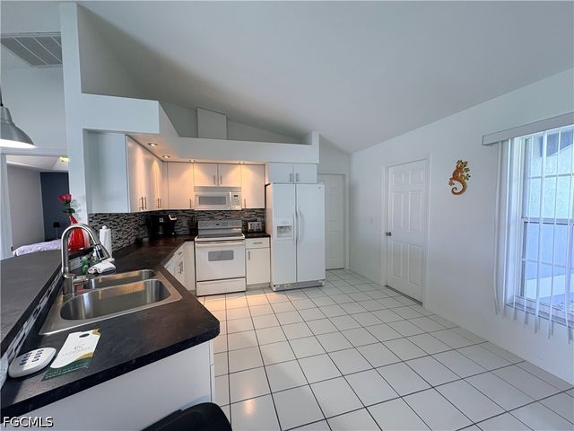 2823 SW 39th TER, Cape Coral, FL 33914