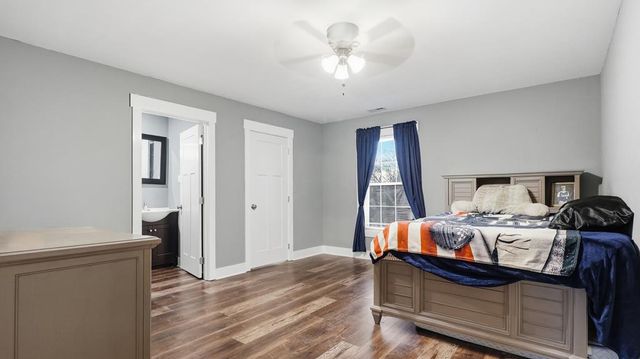 8 W 8th Street, Chickamauga, GA 30707