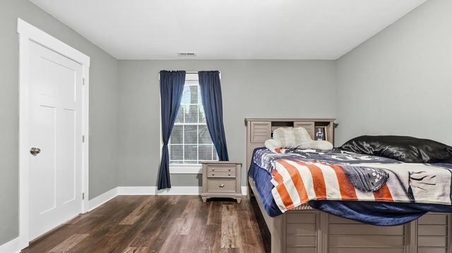 8 W 8th Street, Chickamauga, GA 30707