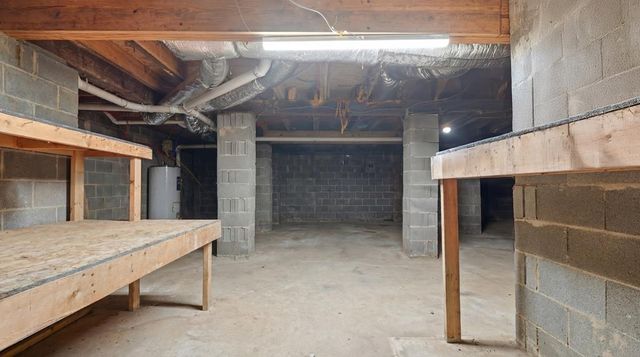 8 W 8th Street, Chickamauga, GA 30707