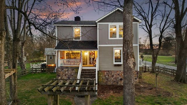 8 W 8th Street, Chickamauga, GA 30707