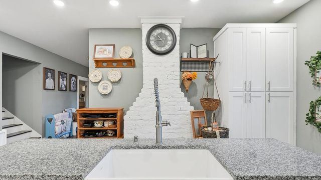 8 W 8th Street, Chickamauga, GA 30707