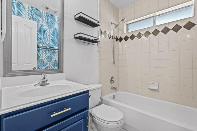 78 Dawns Edge Drive, Conroe, TX 77356