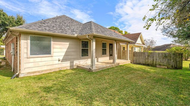 78 Dawns Edge Drive, Conroe, TX 77356