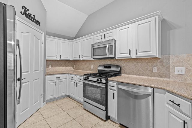 78 Dawns Edge Drive, Conroe, TX 77356