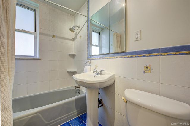 35-16 80th Street 3, Jackson Heights, NY 11372