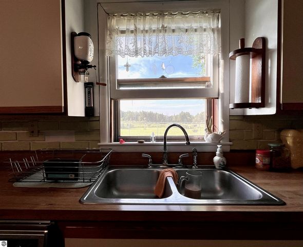 3700 Red School Road, Kingsley, MI 49649