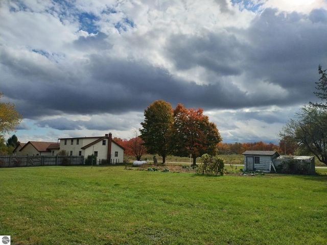 3700 Red School Road, Kingsley, MI 49649