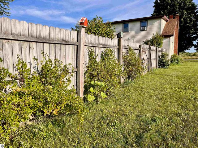 3700 Red School Road, Kingsley, MI 49649