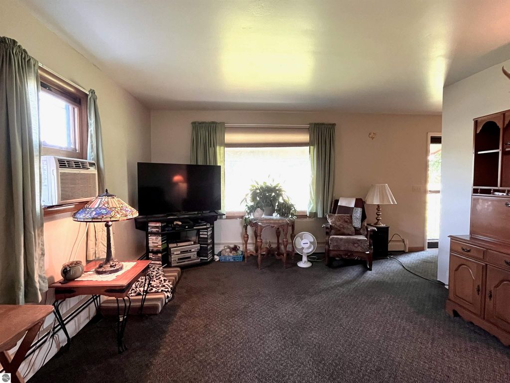 Image 13 of property listing at 3700 Red School Road, Kingsley, MI 49649