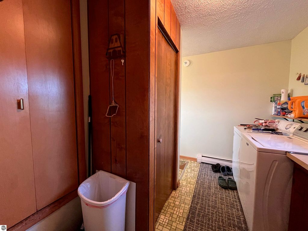 Image 27 of property listing at 3700 Red School Road, Kingsley, MI 49649