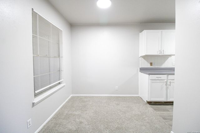 1031 Fabulous, San Antonio, TX 78213