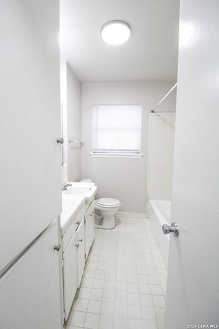 1031 Fabulous, San Antonio, TX 78213