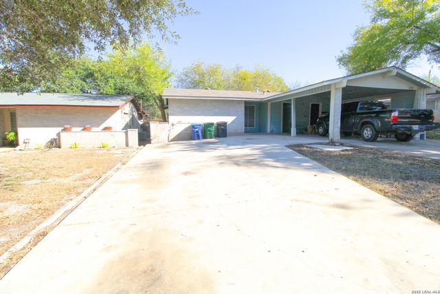 1031 Fabulous, San Antonio, TX 78213