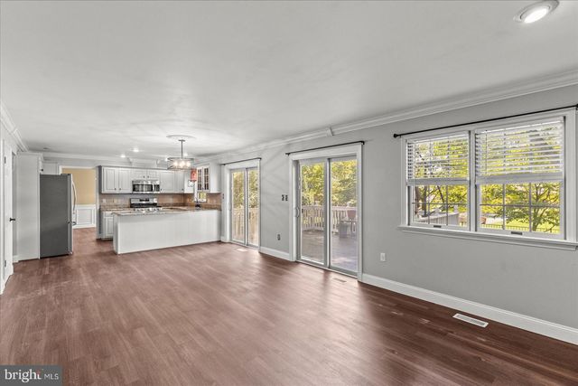 2022 WALFIELD DR, Lancaster, PA 17601