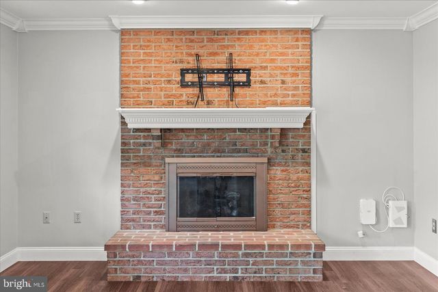 2022 WALFIELD DR, Lancaster, PA 17601