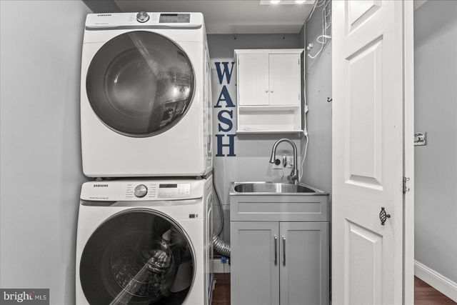 2022 WALFIELD DR, Lancaster, PA 17601