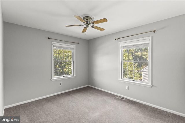 2022 WALFIELD DR, Lancaster, PA 17601
