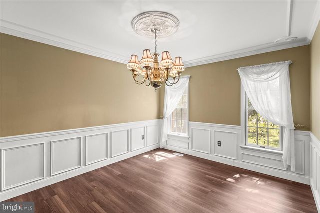 2022 WALFIELD DR, Lancaster, PA 17601