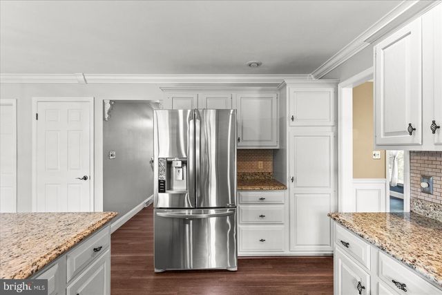 2022 WALFIELD DR, Lancaster, PA 17601
