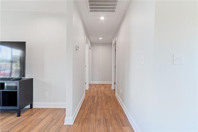 9622 Densmore PL, Norfolk, VA 23503