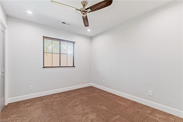 9622 Densmore PL, Norfolk, VA 23503