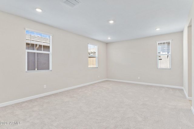 5844 E COVEY Lane, Phoenix, AZ 85054