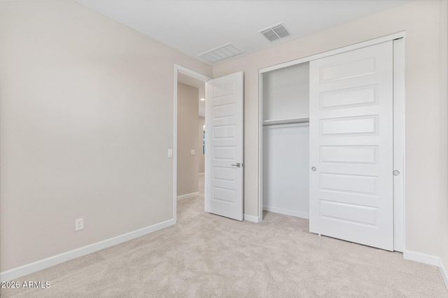 5844 E COVEY Lane, Phoenix, AZ 85054