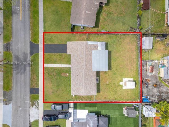 4211 SW 97th Place, Miami, FL 33165