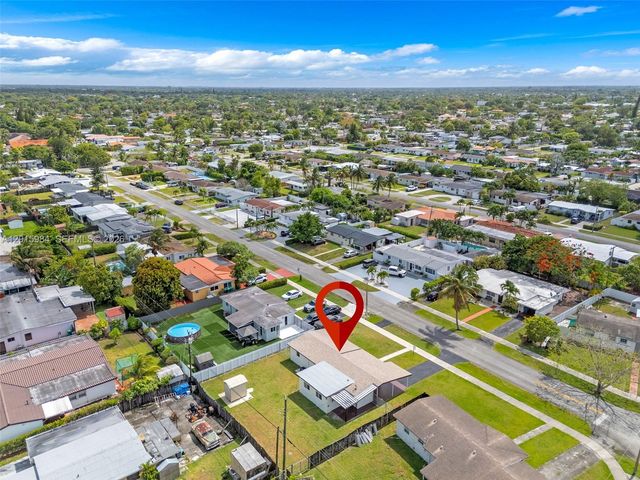 4211 SW 97th Place, Miami, FL 33165