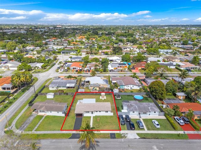4211 SW 97th Place, Miami, FL 33165