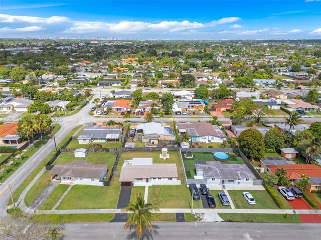 4211 SW 97th Place, Miami, FL 33165
