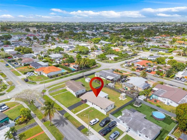 4211 SW 97th Place, Miami, FL 33165