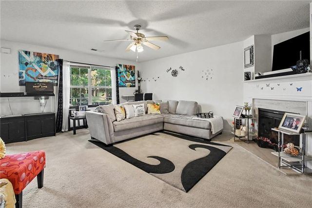 1763 Fielding Way, Hampton, GA 30228