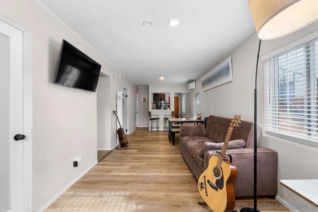 325 S 30th St, San Diego, CA 92113