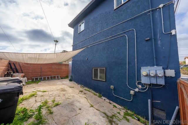 325 S 30th St, San Diego, CA 92113