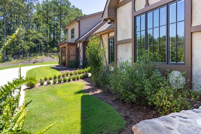 8511 Lake Bright Drive, Columbus, GA 31904