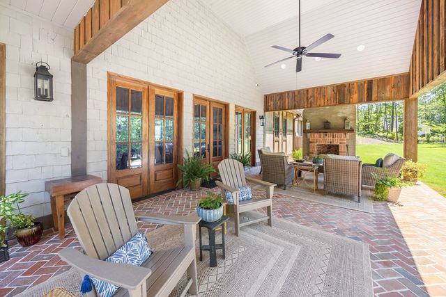 8511 Lake Bright Drive, Columbus, GA 31904