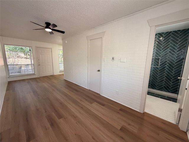 4712 Depew Ave 202, Austin, TX 78751